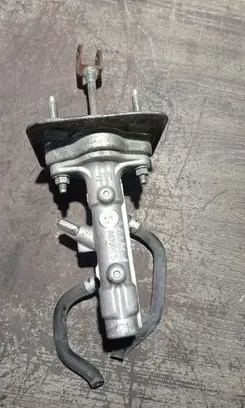 Toyota Prius (XW20) Master brake cylinder