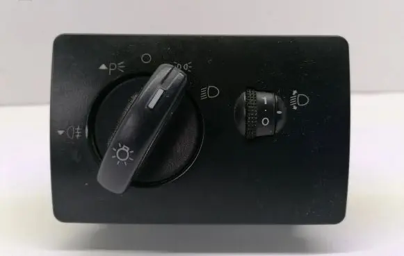 Ford Focus Light switch 4M5T13A024 04059710