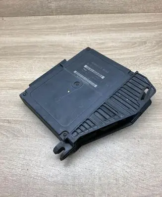 Mercedes-Benz E W210 Engine control unit/module ECU 2108203826 335626