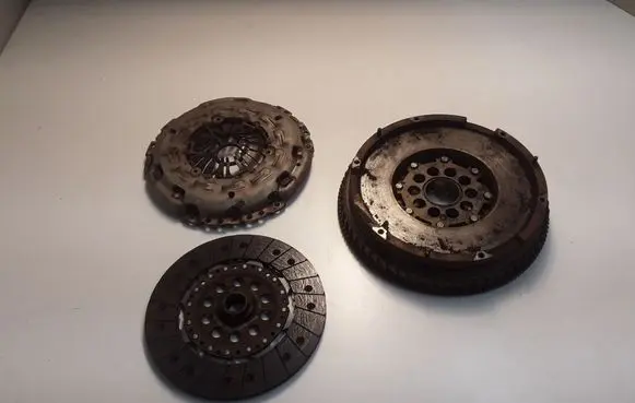 Volvo V40 Clutch set kit 31325498