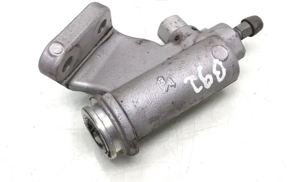 Honda Civic Clutch slave cylinder 