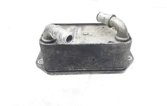 Volvo V60 Oil filter mounting bracket 31368636
