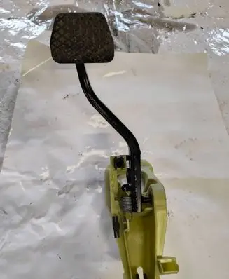 BMW X4 F26 Brake pedal 6787363 1025 60814