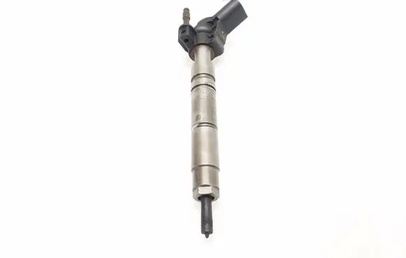 Mercedes-Benz E W212 Fuel injector A6420701187 0445116026
