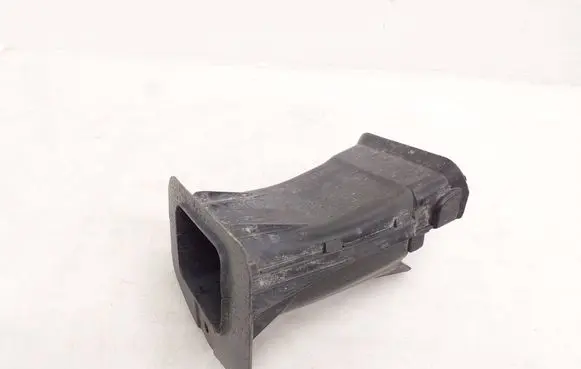 BMW 5 G30 G31 G38 Brake cooling air channel/duct 7394665