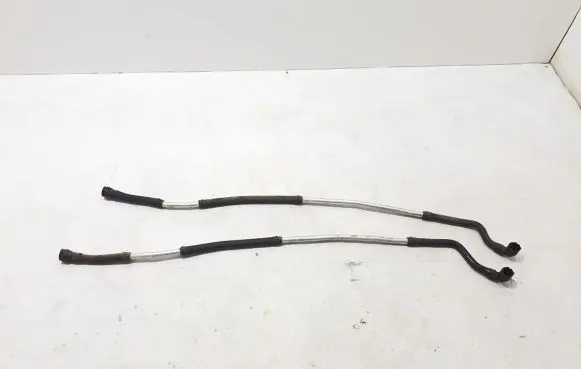 Cupra Formentor Engine coolant pipe/hose 5Q0819885C