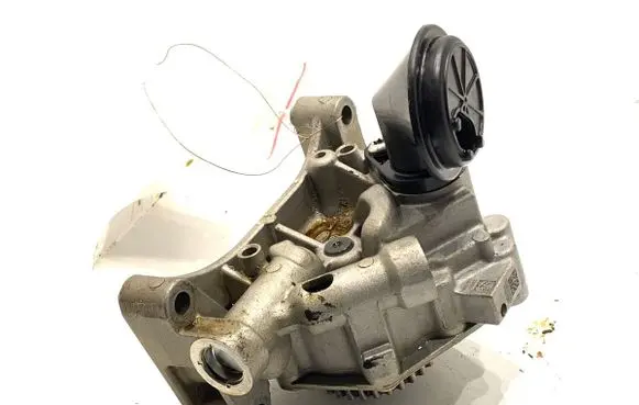 Hyundai i30 Oil pump