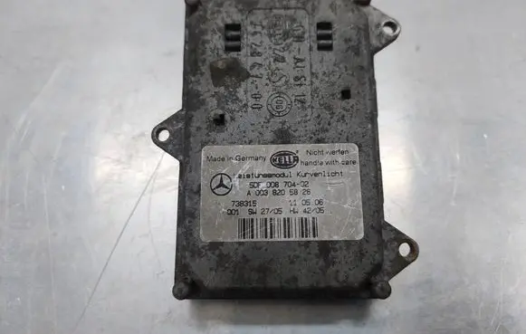 Mercedes-Benz ML W164 Xenon control unit/module A0038205826