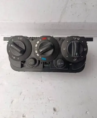 Mercedes-Benz A W168 Interior fan control switch 014802 1688302185