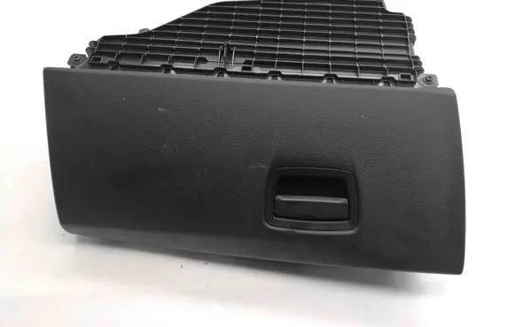 BMW 5 F10 F11 Glove box 9173907