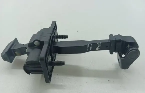 Opel Mokka B Front door check strap stopper