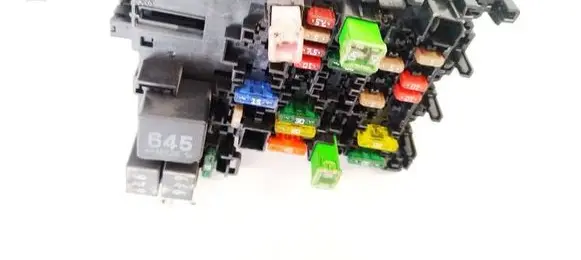 Skoda Octavia Mk3 (5E) Fuse box set 5Q0937615C