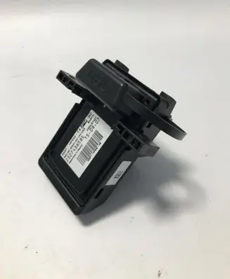 Ford Mondeo MK V EUR ISO radio connector GG9T-14F642-CB