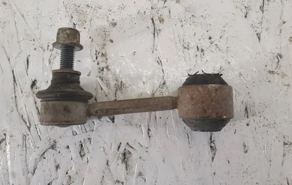 Audi A6 S6 C6 4F Rear anti-roll bar/stabilizer link 4F0505465P