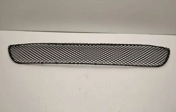 Mercedes-Benz E W211 Front bumper lower grill a2118851153