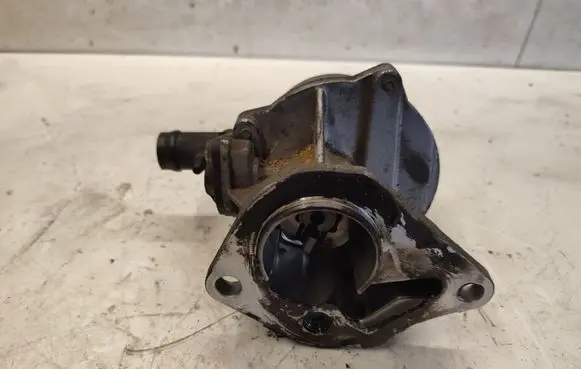 Renault Megane I Valve vacuum 8200072985