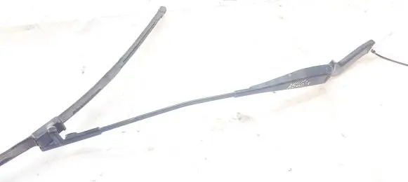 Ford Focus C-MAX Front wiper blade arm 3m5117526aa
