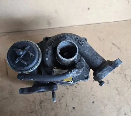 Peugeot 207 Turbo 5435971009 54351014861