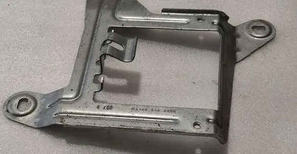 Mercedes-Benz GL X166 Holder (bracket) A1665450400