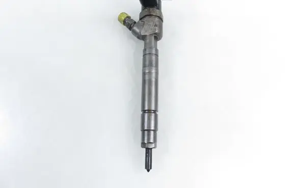 Mercedes-Benz C AMG W203 Fuel injector 6110701387 0445110100