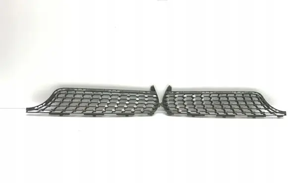 Mercedes-Benz CLA C118 X118 ACC Distronic radar sensor grill/trim 