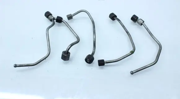 Peugeot 2008 I Fuel injector supply line/pipe 