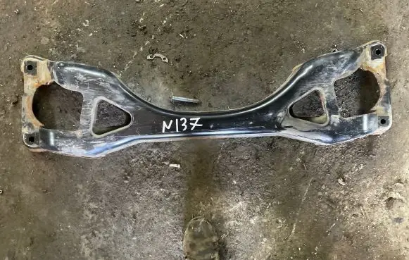 Porsche Cayenne (9PA) Rear subframe 