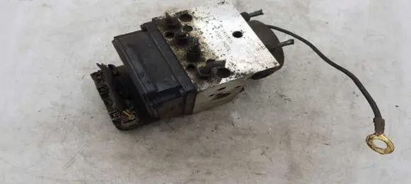 Nissan X-Trail T30 ABS Pump 47600AR005