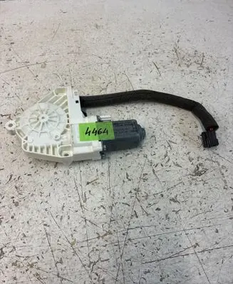 Skoda Superb B6 (3T) Front door window regulator motor 8K0959801A 1101965576200 11420260376