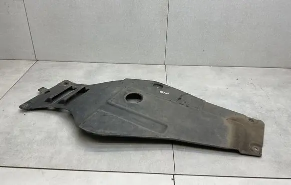 Engine splash shield/under tray