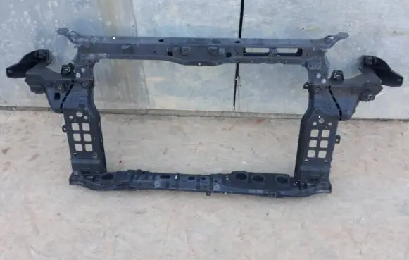 Hyundai Santa Fe Radiator support slam panel 64101-2W010