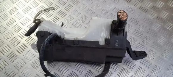 Toyota Avensis T250 Fuse box set