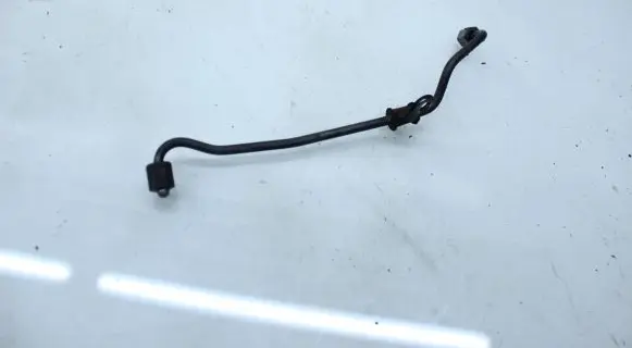 Honda CR-V Fuel injector supply line/pipe 
