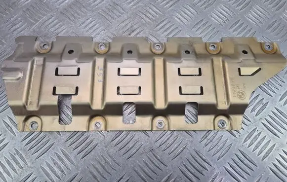 BMW X3 E83 other engine part 7557347
