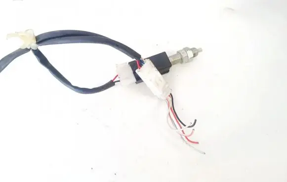 Subaru Legacy Brake pedal sensor switch