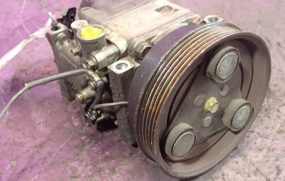 Mazda Premacy Air conditioning (A/C) compressor (pump) H12A1AA4DJ
