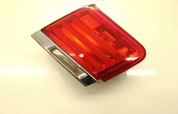 BMW 7 F01 F02 F03 F04 Tailgate rear/tail lights 7182206