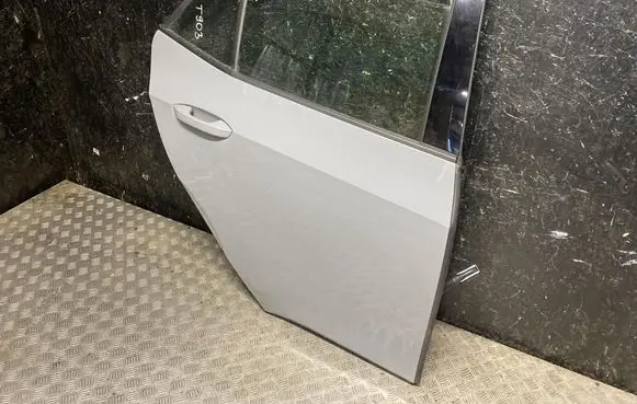 Volkswagen ID.3 Rear door 