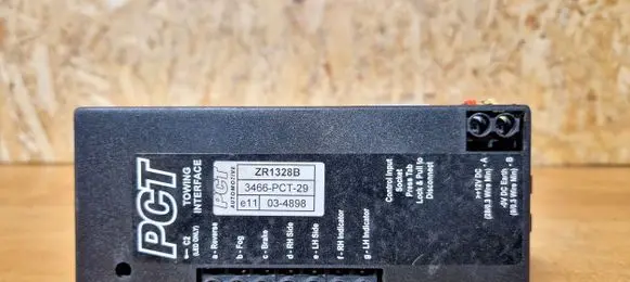 Opel Insignia A Tow bar relay Zr1328b