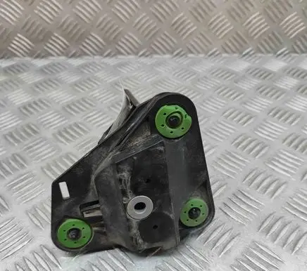 Volkswagen Golf VIII ABS pump bracket 5Q2614235G