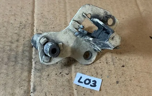 Mercedes-Benz E W124 Engine bonnet/hood lock/catch 1248800260