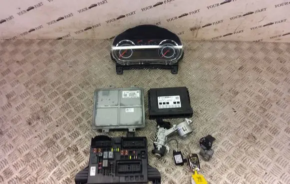 Opel Insignia A Engine ECU kit and lock set 55487860