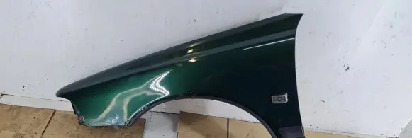 Volvo S40, V40 Fender