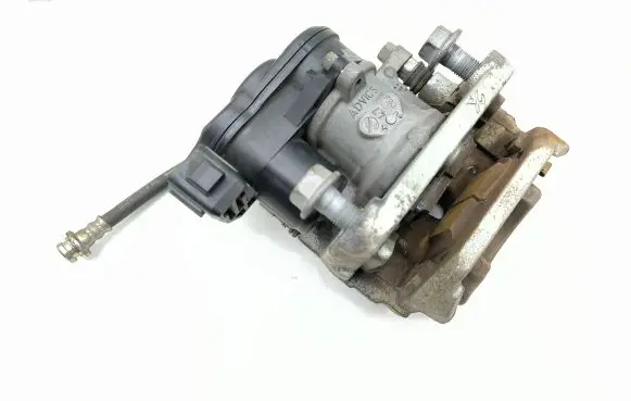 Nissan Rogue Rear brake caliper 19101730484 14161010080