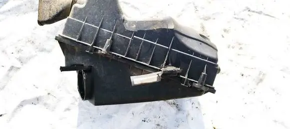 Air filter box