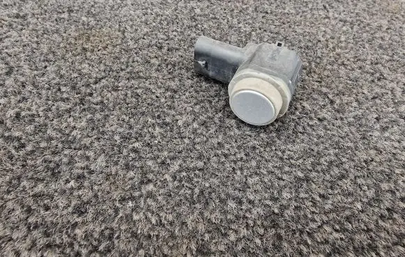 Audi A8 S8 D4 4H Parking PDC sensor 4H0919275
