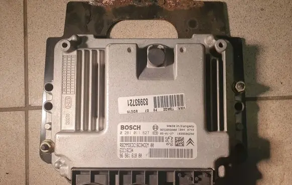 Acura ILX Engine control unit/module 0281011627 9656161880