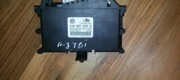 Volkswagen Golf III Airbag control unit/module 1H0907379D ZSB3A0907367B