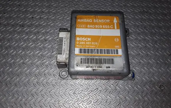 Audi A4 S4 B5 8D Airbag control unit/module 8A0959655C 0285001038