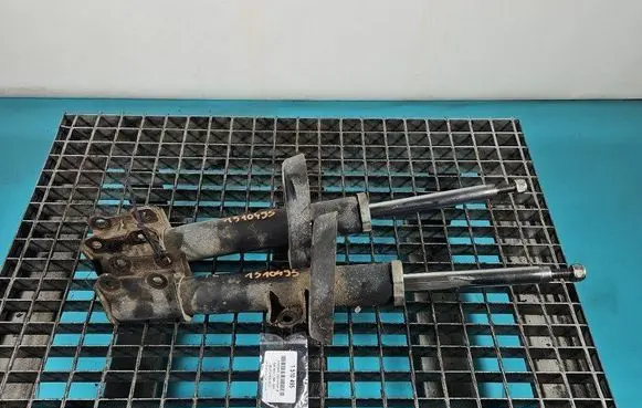 Front shock absorber/damper